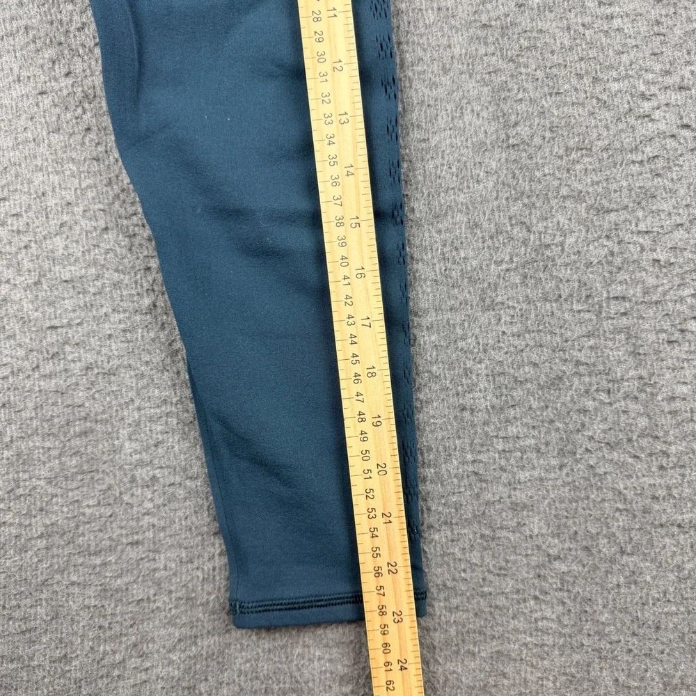 Lululemon High Rise Crop Women's Size 6 Leggings Teal Green Laser Cut Perforated